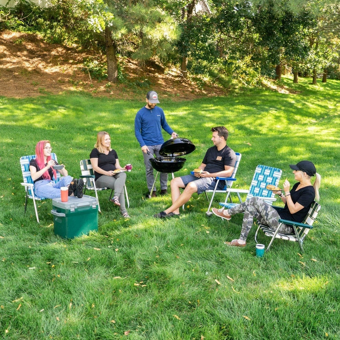 Folding Aluminum Outdoor Patio Lawn Chair | Heavy-Duty Webbed Chairs for Camping, Sports, Beach, Yard & Tailgating | Lightweight Portable | Classic - Christmas Theme