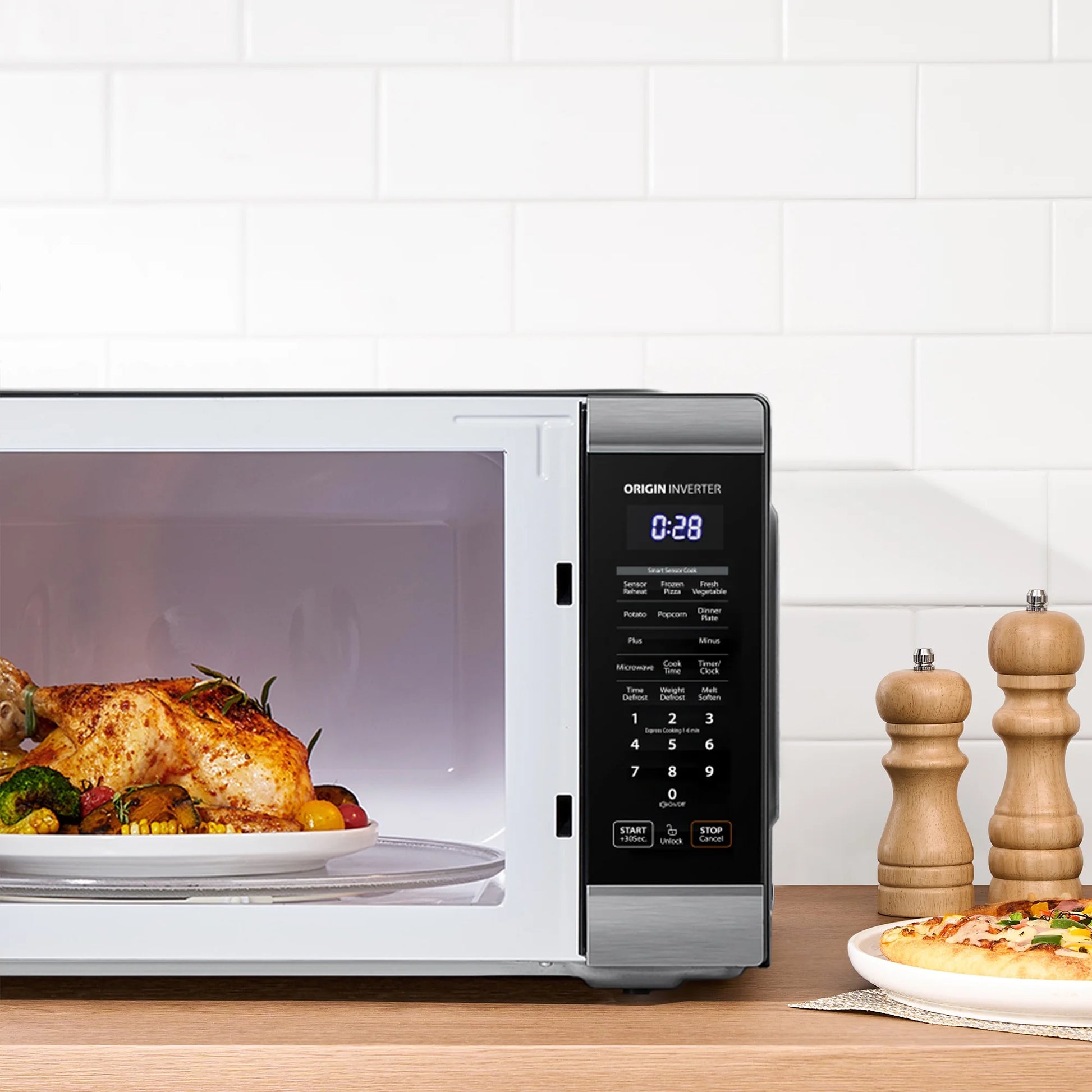 2.2 Cu. Ft. 24.4'' Microwave Oven in Stainless Steel